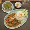 タイ料理研究所 - 