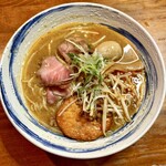 虎一番 - みそ(とんこつ)+煮たまご