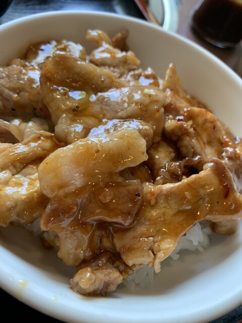 頓珍館（トンチンカン） - 南長井（焼肉）の写真