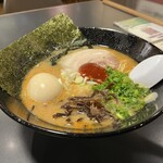 茨城豚骨 とんこつ家 高菜 - かくにした。ちょい辛です。