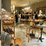 fiveran osaka Coffee BASE - 内観