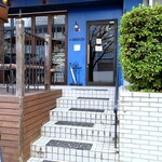 アドゥマン - 外観