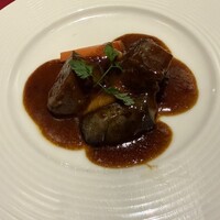 和牛熟成牛とシチリアワイン せいとう - 