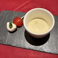 和牛熟成牛とシチリアワイン せいとう - 