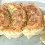 中華八番 - 餃子４００円