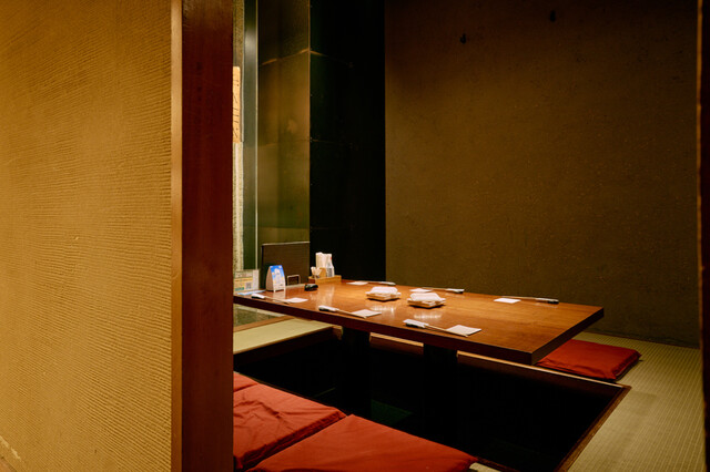 座席 : 札幌弥助 桜木町店 - 桜木町/居酒屋 | 食べログ