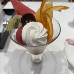 タカノフルーツパーラー - フルーツパフェ