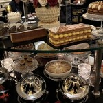 ガストロノミー ジョエル・ロブション - 