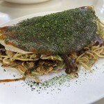 お好み焼き とんとん - ボリューム満点