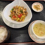 中国料理レストラン 摩亜魯王洞 - これで1200円です