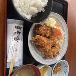屯舎 澄 - 唐揚げ定食