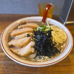 煮干中華そば専門 煮干丸 - 料理写真: