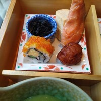 SHARI東銀座 - カリフォルニアロール コーンさつま 焼き鮭 だし巻き玉子