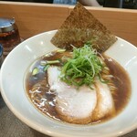 中華SOBA 惠ばら - 中華そば¥880　バードアイアングル