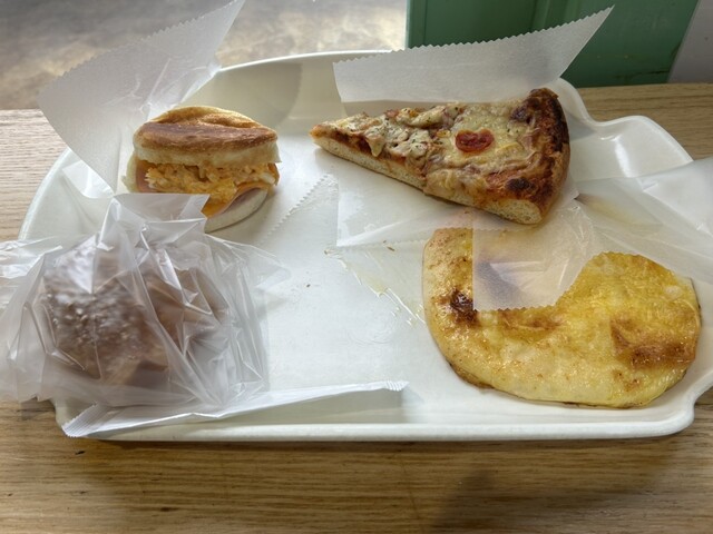 特にカレーパンが絶品！』by ゆみゆみ314 : ブンブン 厚木店 - 本厚木