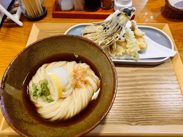 自家製うどん さんたく - 円町/うどん | 食べログ