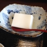Sakari - 杏仁豆腐。
