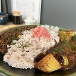 発酵とスパイス 社 - 