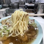 新橋ニューともちん - 達磨製麺の中太ストレート麺は啜り心地抜群‼️