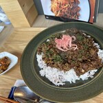 発酵とスパイス 社 - 