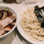 らぁめん ほりうち 新宿本店 - 