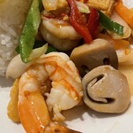 ティーヌン - 海老ぷりぷり