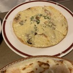 サングリア - 料理：サングリア風ピザ