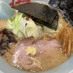 ラーメン山岡家 - 具材アップ