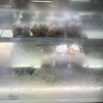 ローザー洋菓子店 - ショーケース