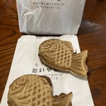 ニ丁目のたいやき - たいやき　二匹