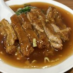 鳳城 - カレー風味で香ばしい。柔らか豚肉をカラッと。