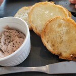 SanktGallen TAP ROOM - レバーパテ