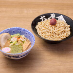 六厘舎 - 辛つけめん　(並)