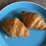 TAOYA - 焼き立てクロワッサン　あまり、サクサク感は無い
