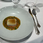 シェ・イノ - 舌平目のプレゼ、ロイヤルソース