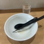 MONCHAN RAMEN SHUN - 