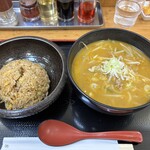 東竜 -  味噌ラーメン半焼飯セット