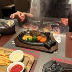 俺の炭火焼ステーキ - 