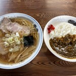 チーナン食堂 - 