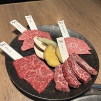 焼肉 The INNOCENT CARVERY 新丸ビル店 - 