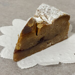 ツッカベッカライ カヤヌマ - リンツァートルテ