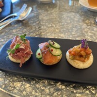 ベージュ アラン・デュカス 東京 - 