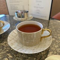 ベージュ アラン・デュカス 東京 - 