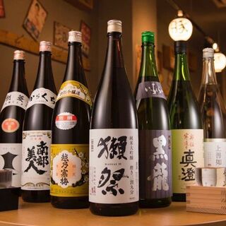 こだわりの日本酒や焼酎など約100種！！