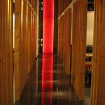 焼肉 伍郷 - 通路