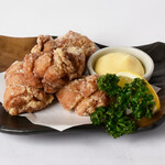 鍛冶屋 文蔵 - 鶏の唐揚げ