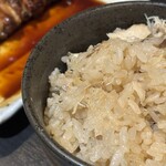 炭火やきとり 伝兵衛 - 鯖と大根の炊き込みご飯