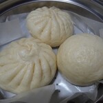 茶寮 仙台国分町店 - 「肉まん」と「あんまん」