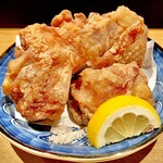 渋谷の日本酒ダイニング sakeba - 20251106逸品　若鶏もも肉お米粉揚げ880円