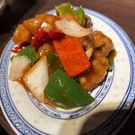 楽関記 - 酢豚、豚がサクサク上がって､ソースも絶品